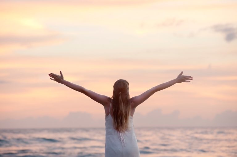 10 Motivational Quotes for Those Facing Hard Times