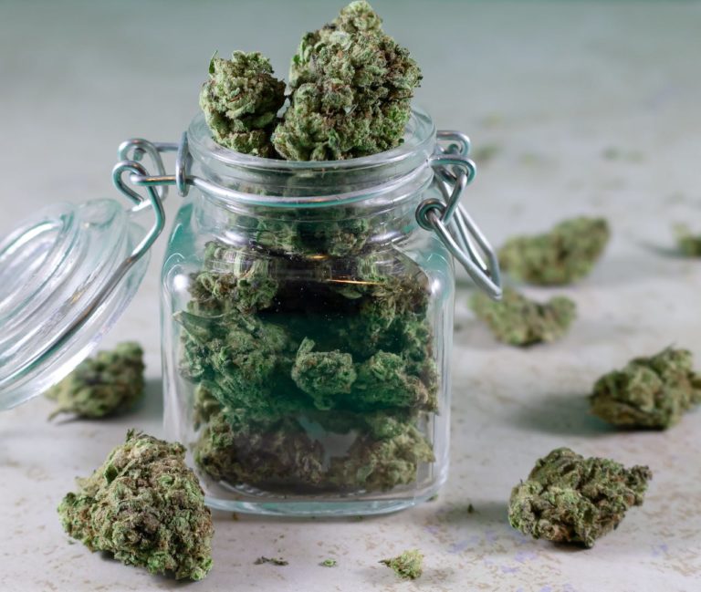 Dealing With Holiday Stress: The Benefits of Medical Cannabis