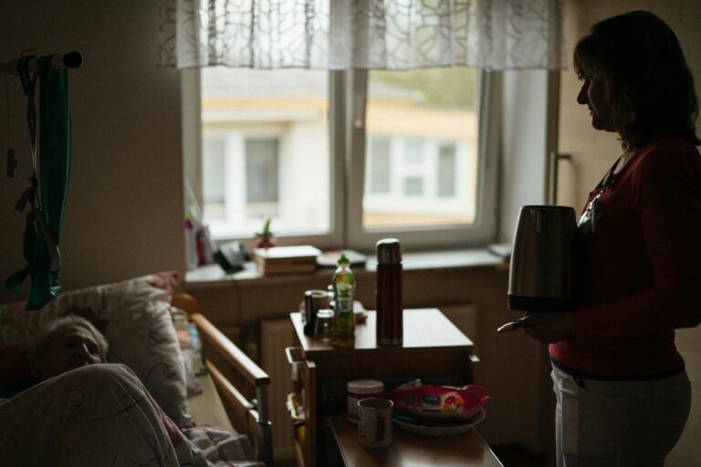 3 Tips For Hiring In-Home Help For Your Elderly Loved One